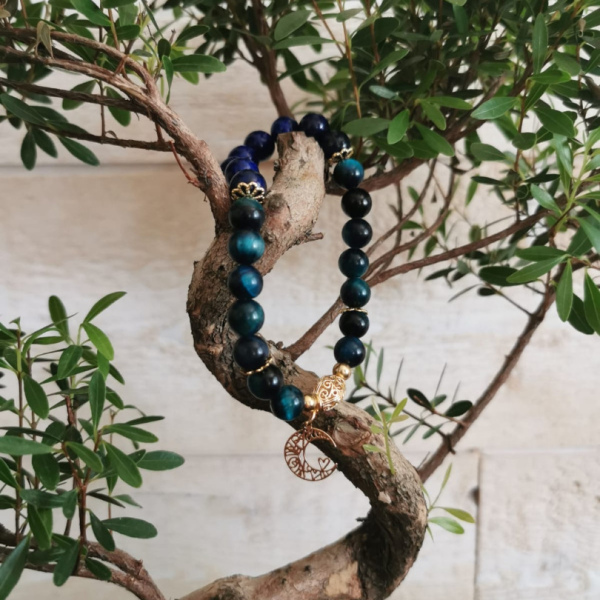 Lapis Lazuli et Oeil de Faucon